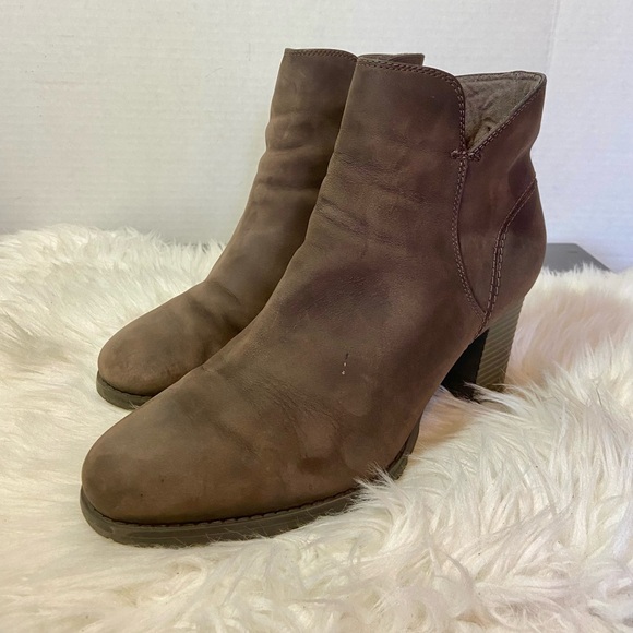 Clarks Shoes Clarks Suede Leather Ankle Boots Poshmark